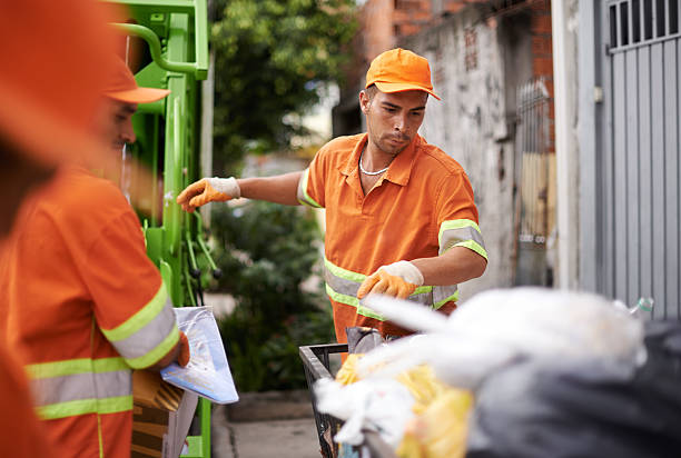 Best Dumpster Rental Services  in Bratenahl, OH
